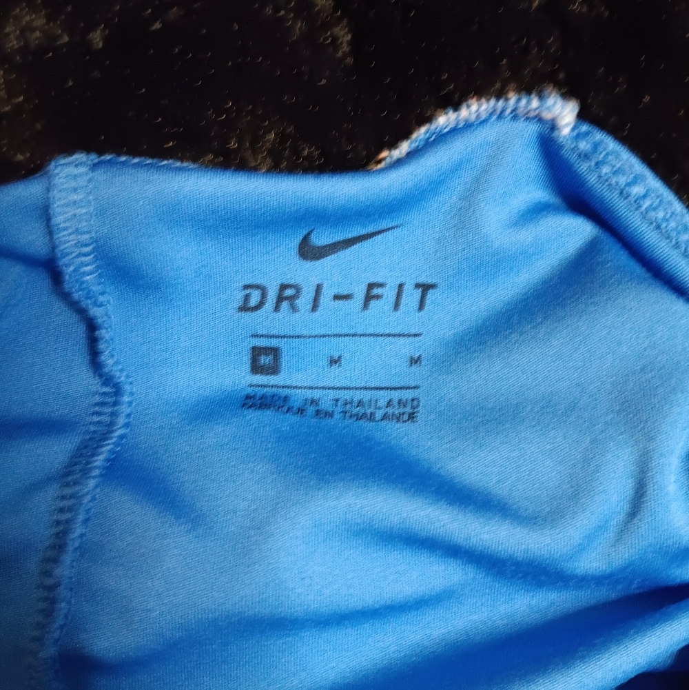Nike Blue Racerback Tank Top - Picture 3 of 3